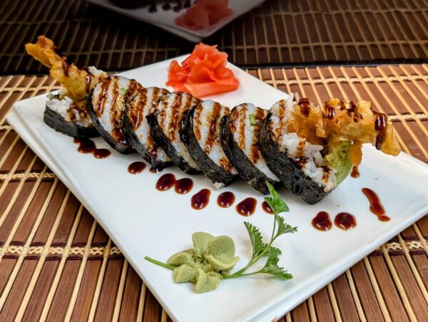 Spider Roll (Soft Shell Crab)
